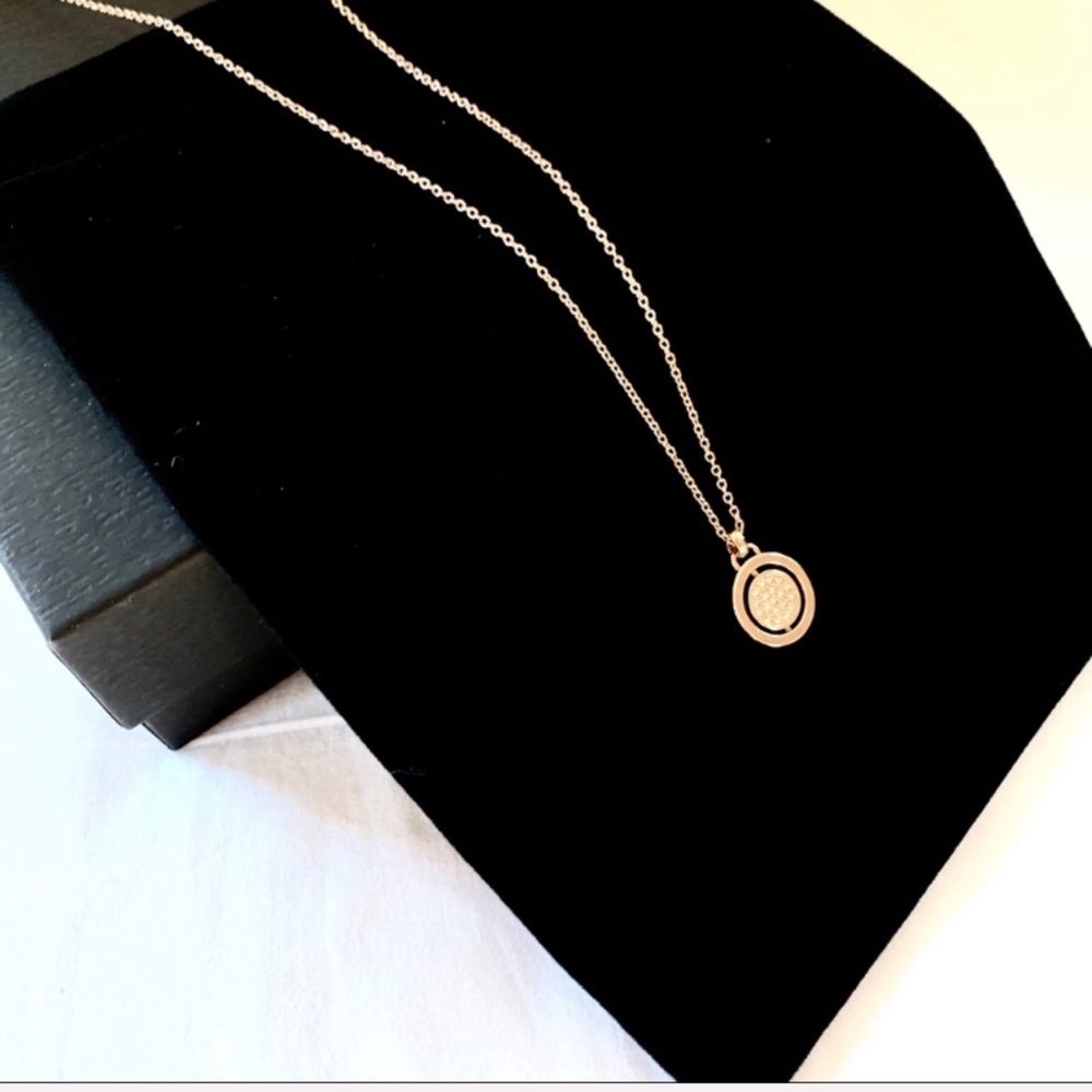 NWT authentic MK rose gold tone flip charm pendant - Picture 6 of 7